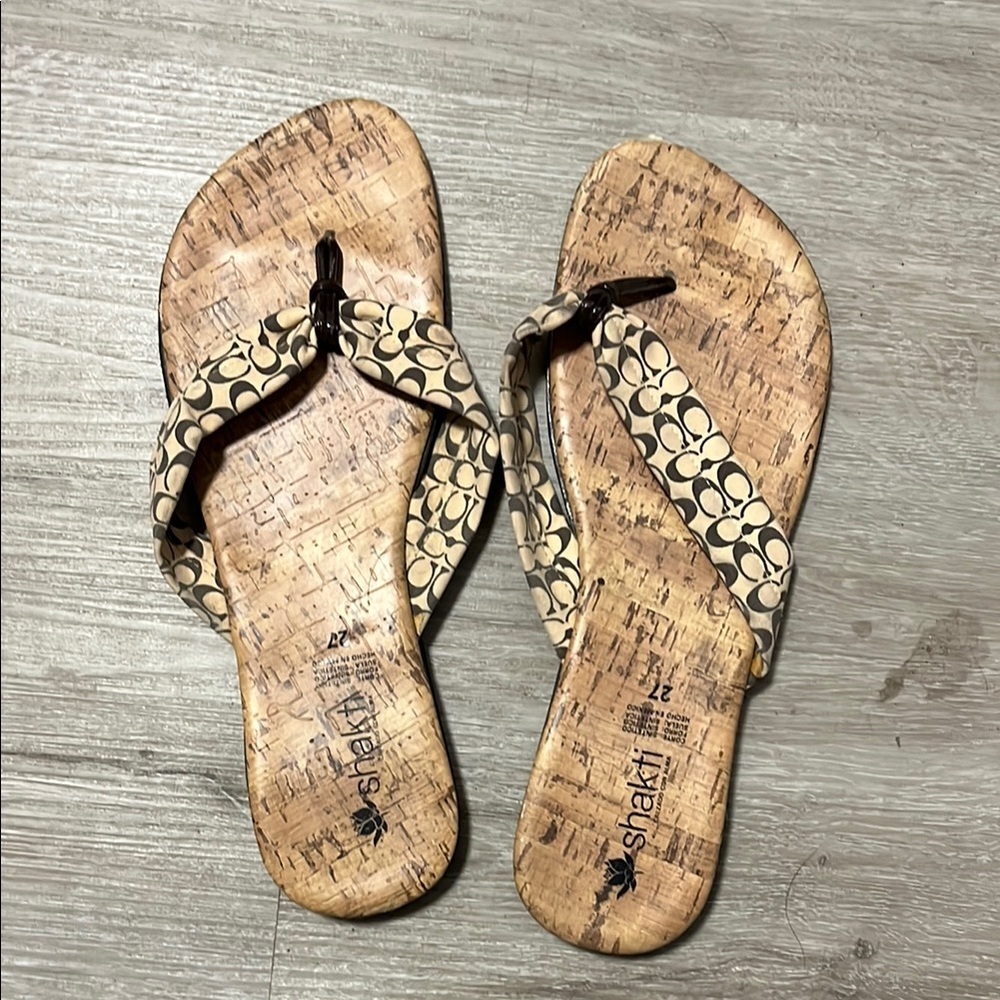 Tan Sandals with Cork-Like Material and Studded Straps
